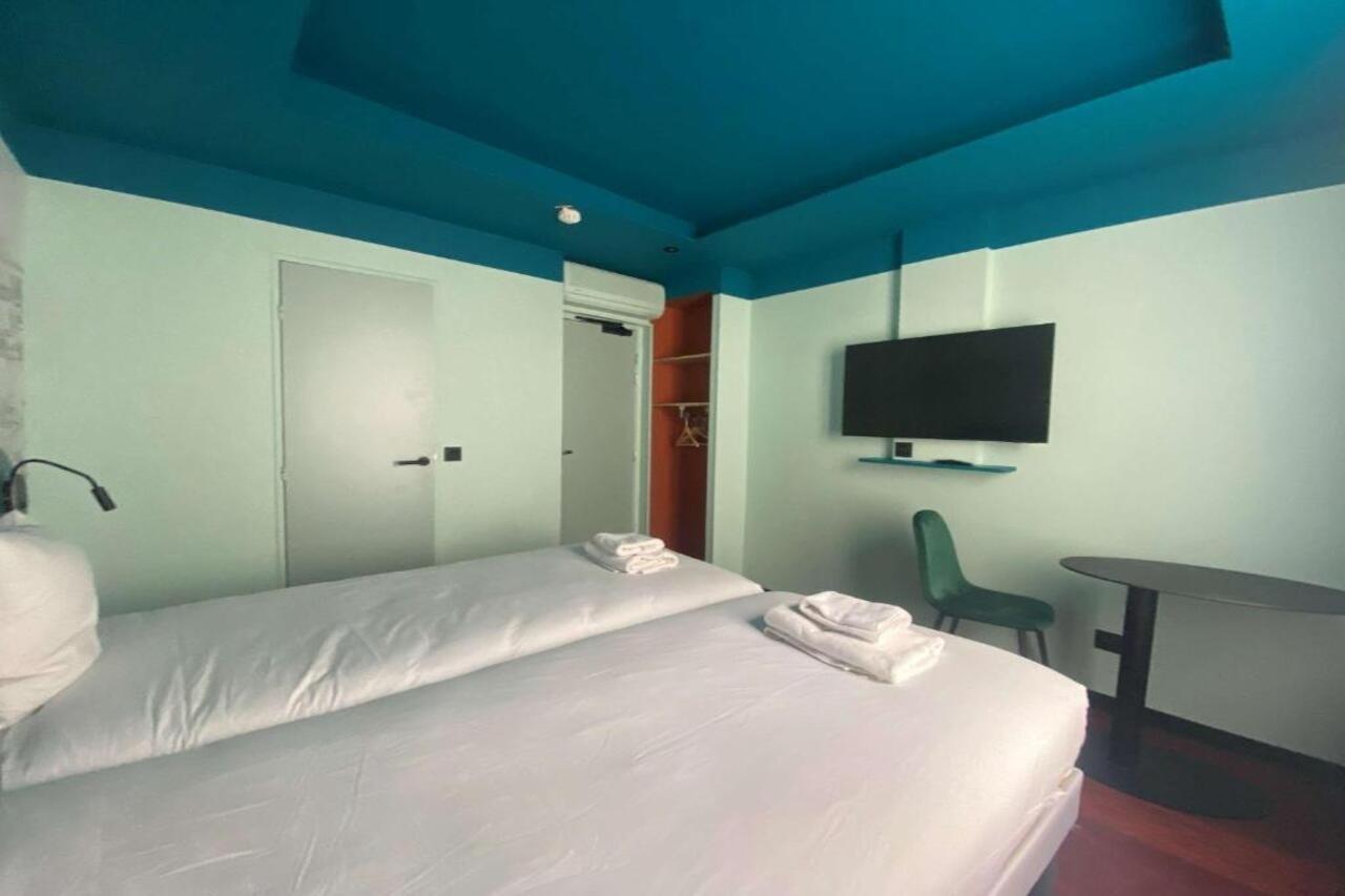 Ibis Styles Paris Batignolles Otel Dış mekan fotoğraf